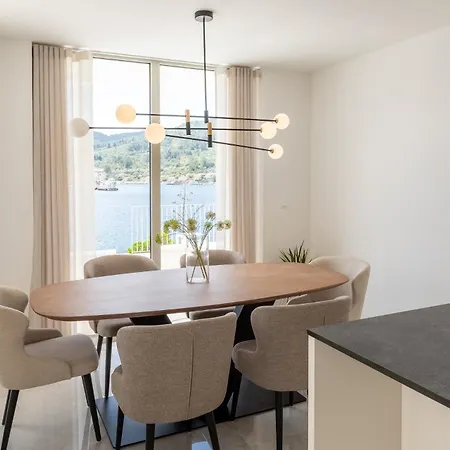 Luxury & Stylish Maslina 10 M From The Sea Villa *