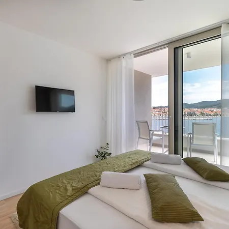Luxury & Stylish Maslina 10 M From The Sea Vela Luka